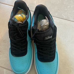 Tiffany blue Nike